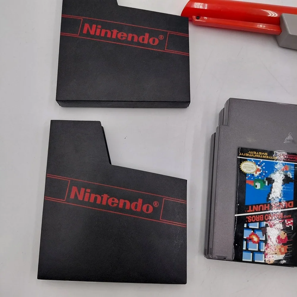 Super Mario Bros Duck Hunt & Hogans Alley Games NES Orange Zapper Gun Lot
